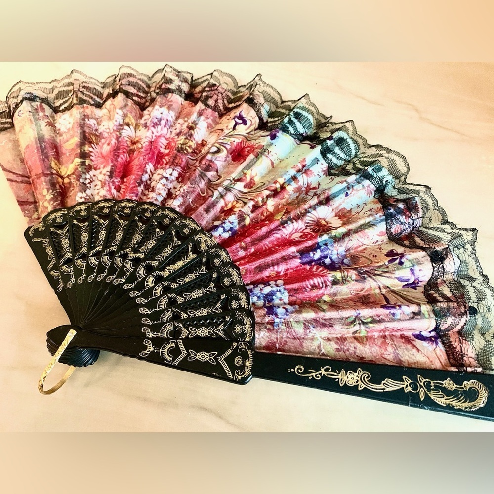 3227 Black and Pink Floral Hand Fan